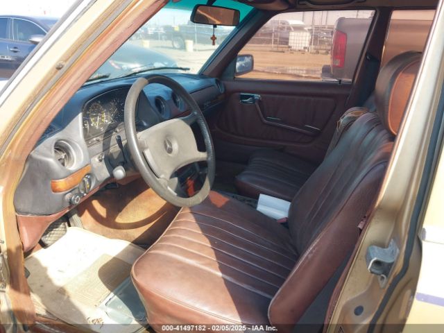 1984 MERCEDES-BENZ 300 WDBAB93A2EF000009 Photo 4