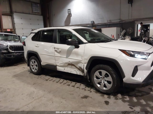 Toyota RAV4 LE 2024 2T3F1RFV4RC397446 Image 6