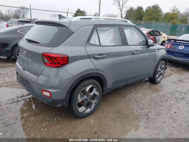 KMHRC8A30MU078911 Hyundai Venue Sel