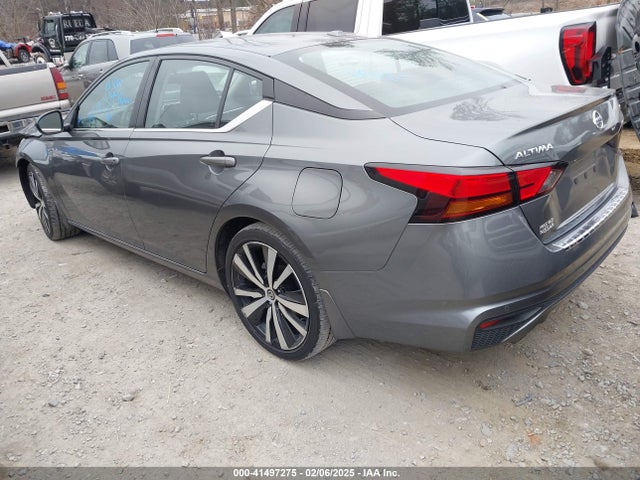 1N4BL4CV0NN323091 Nissan Altima Sr Fwd