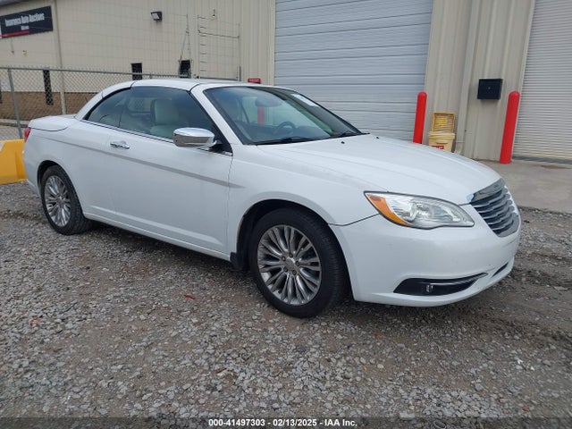 Chrysler 200 Limited 2014 1C3BCBFG7EN151917 главное изображение