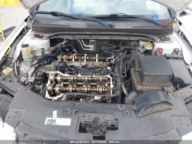 Chrysler 200 Limited 2014 1C3BCBFG7EN151917 Image 10