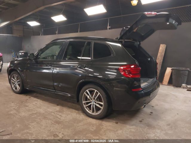 2018 BMW X3 5UXTR9C54JLC74902 Photo 2