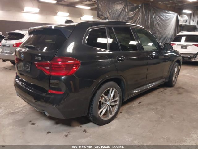 2018 BMW X3 5UXTR9C54JLC74902 Photo 3