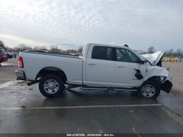 3C6UR5DL0NG103812 RAM 2500 Big Horn  4x4 6'4 Box