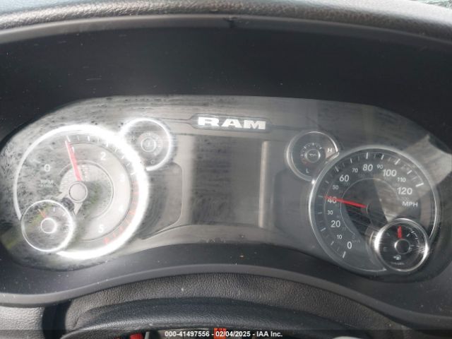 3C6UR5DL0NG103812 RAM 2500 Big Horn  4x4 6'4 Box
