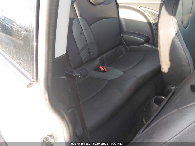 2009 MINI COOPER WMWMF335X9TW73606 Photo 7