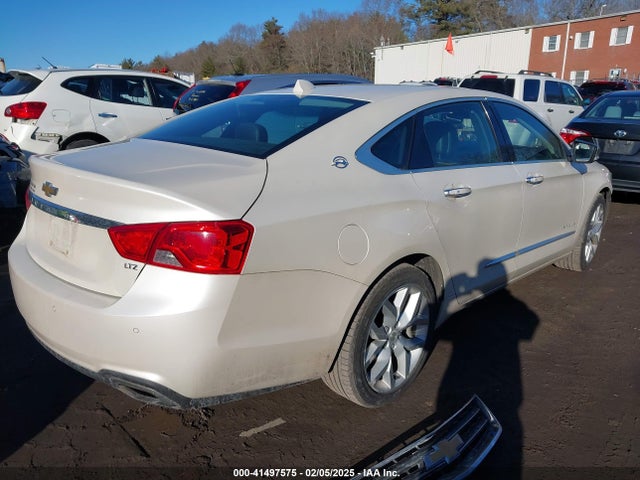 Chevrolet IMPALA 2LZ 2014 2G1155S33E9132895 Image 4