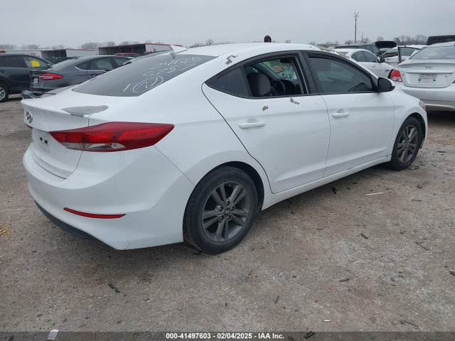 5NPD84LF0HH184145 Hyundai ELANTRA SE