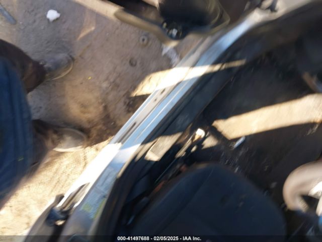 3FADP4BJ6FM204601 Ford FIESTA SE