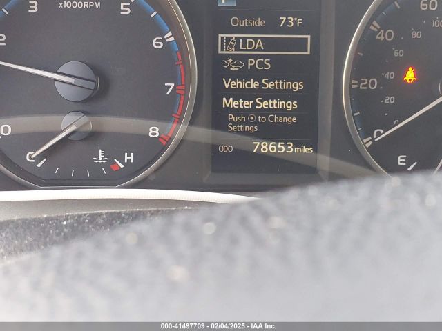JTMZFREV5HJ720866 Toyota RAV4 LE