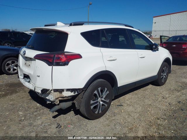 JTMZFREV5HJ720866 Toyota RAV4 LE