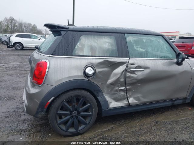 WMWXP7C59J2A47723 Mini Hardtop Cooper S
