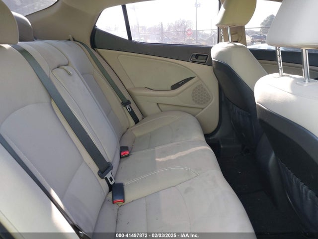 KIA Optima Lx 2014 5XXGM4A74EG342708 Image 8