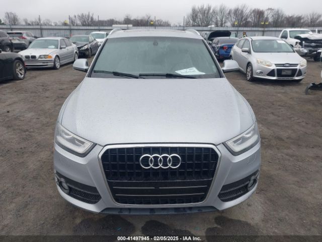 WA1FFCFS7FR003768 Audi Q3 2.0t Premium Plus