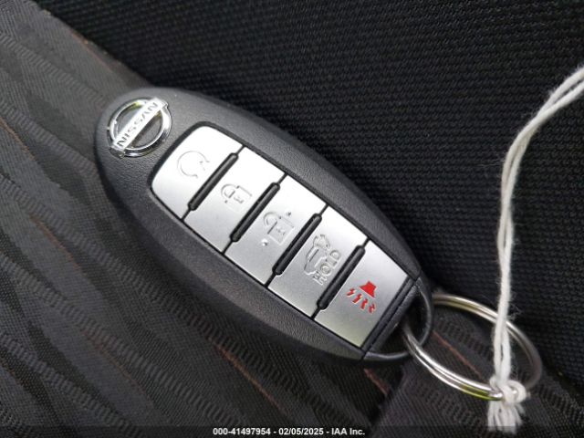 5N1AT2MT2HC881320 Nissan ROGUE SV