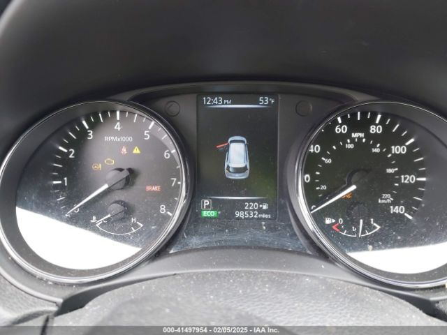 5N1AT2MT2HC881320 Nissan ROGUE SV