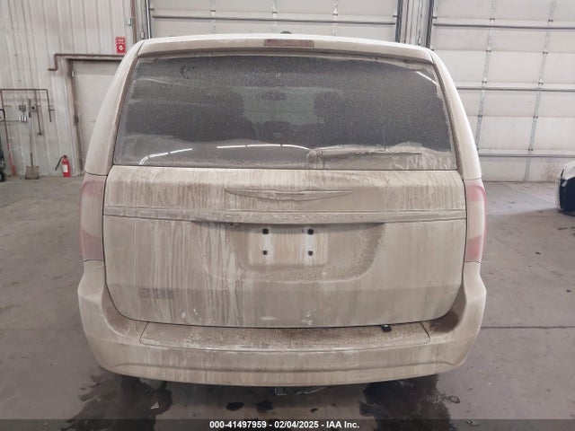 Chrysler Town & Country Touring 2016 2C4RC1BG4GR166312 Image 17