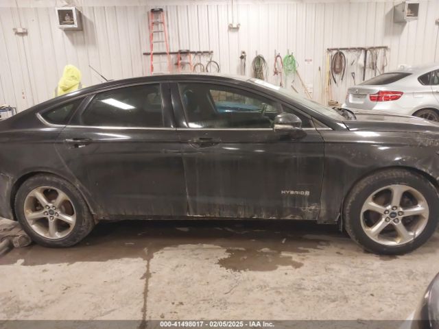 3FA6P0LU5ER250397 Ford Fusion Hybrid Se