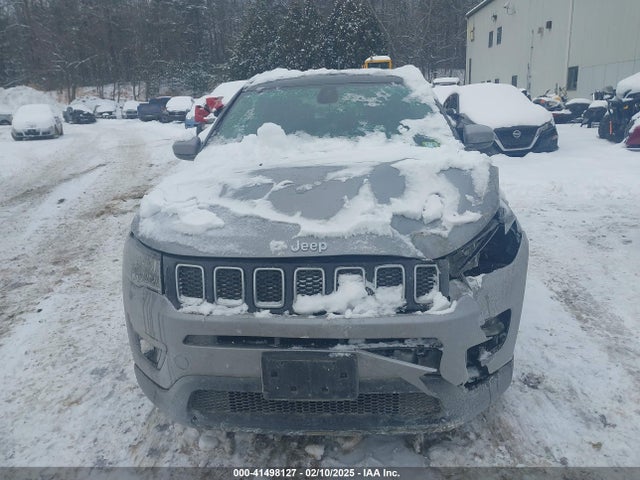 3C4NJDBBXLT100333 Jeep Compass Latitude 4x4