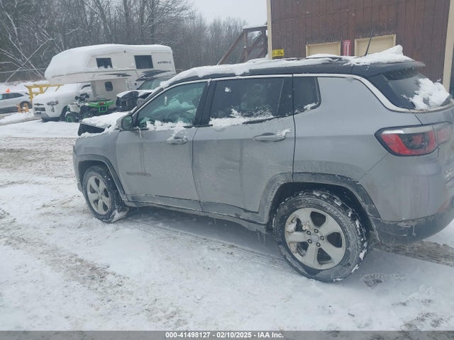 3C4NJDBBXLT100333 Jeep Compass Latitude 4x4