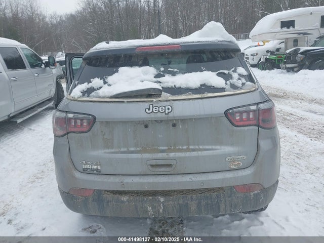 3C4NJDBBXLT100333 Jeep Compass Latitude 4x4