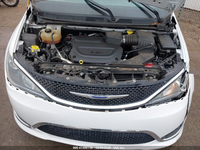 Chrysler Pacifica Touring L 2019 2C4RC1BG7KR626278 Image 10