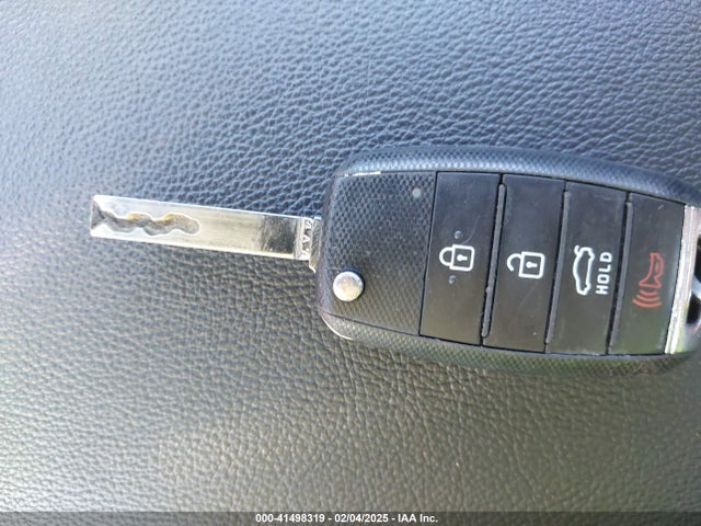 KIA Optima Lx 2018 5XXGT4L37JG265968 Image 11