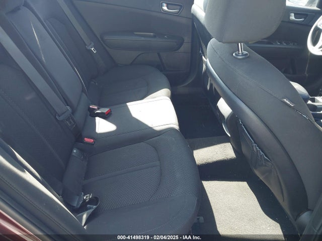 KIA Optima Lx 2018 5XXGT4L37JG265968 Image 8