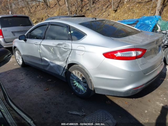 3FA6P0UU1ER216648 Ford Fusion Hybrid S