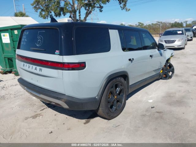7PDSGABA3PN013007 Rivian R1s Adventure