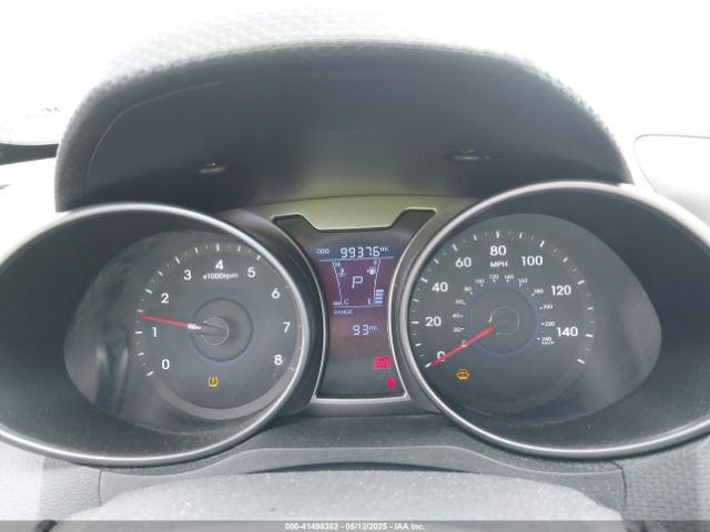 KMHTC6AD6EU182596 Hyundai Veloster Base W/gray