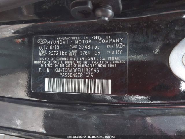 KMHTC6AD6EU182596 Hyundai Veloster Base W/gray