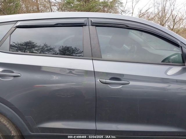 Hyundai TUCSON SE 2018 KM8J23A49JU621373 Image 13