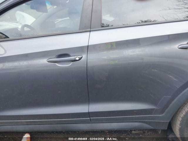 Hyundai TUCSON SE 2018 KM8J23A49JU621373 Image 14