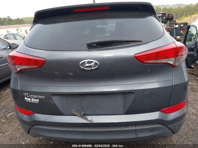 Hyundai TUCSON SE 2018 KM8J23A49JU621373 Image 16
