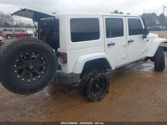 1C4BJWEG6EL245986 Jeep Wrangler Unlimited Sahara