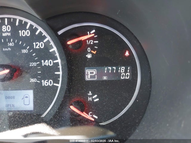 Nissan Quest Sv 2015 JN8AE2KP9F9122120 Image 15