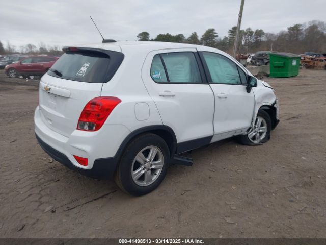 KL7CJKSB3LB049512 Chevrolet Trax Fwd Ls