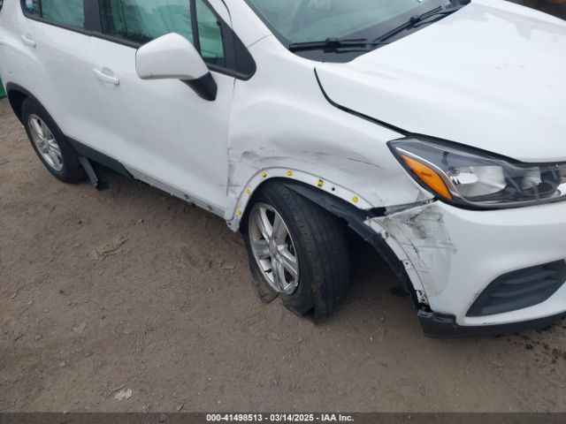 KL7CJKSB3LB049512 Chevrolet Trax Fwd Ls