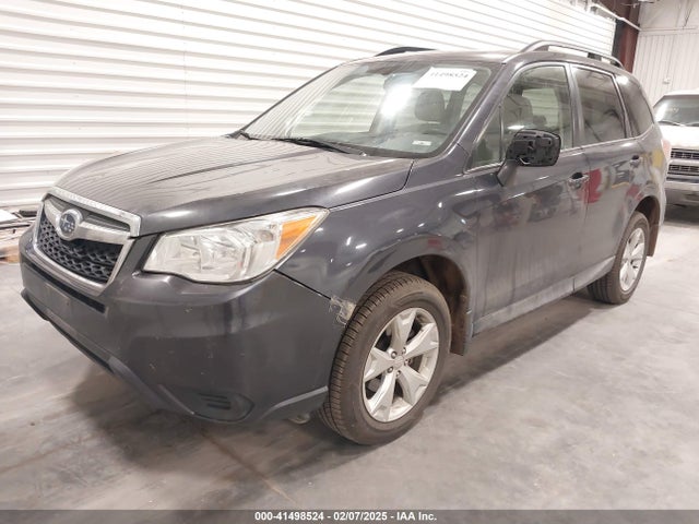 Subaru Forester 2.5i Premium 2016 JF2SJADC1GH469885 Image 2