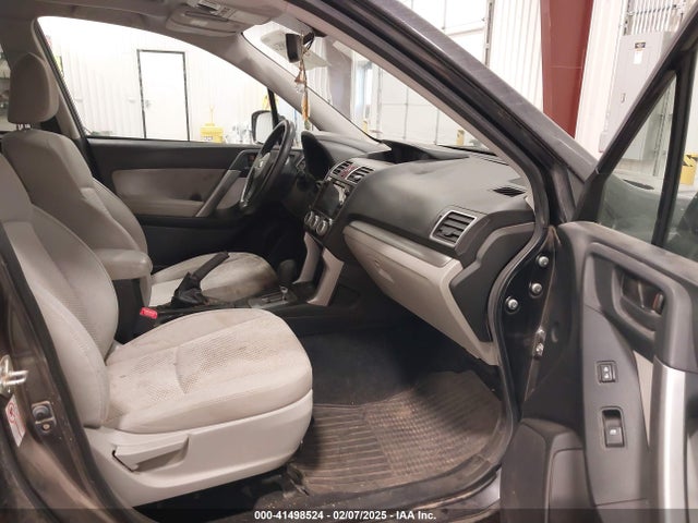 Subaru Forester 2.5i Premium 2016 JF2SJADC1GH469885 Image 5