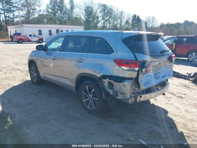 5TDJZRFH3JS538976 Toyota Highlander Xle
