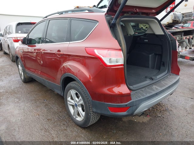 1FMCU9GX3EUA45535 Ford ESCAPE SE