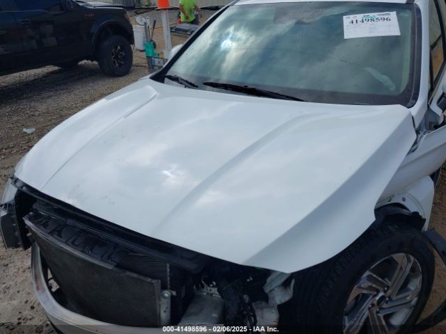 5NMS14AJ9NH442383 Hyundai Santa Fe Se