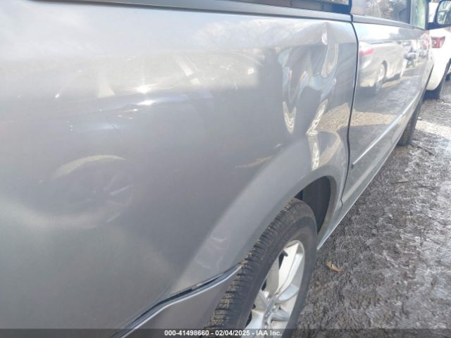 2C4RDGCG4FR518964 Dodge Grand Caravan Sxt