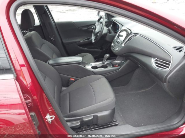 1G1ZD5ST0JF223856 Chevrolet MALIBU LT