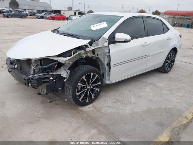 Toyota Corolla Xse 2018 5YFBURHEXJP770179 Image 2