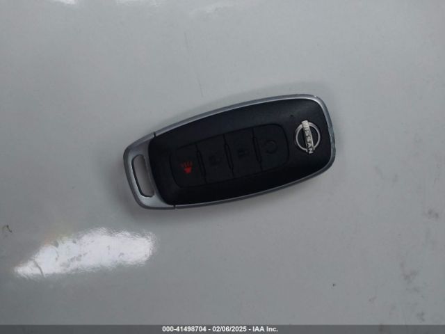 5N1BT3BA7PC852535 Nissan Rogue Sv Fwd