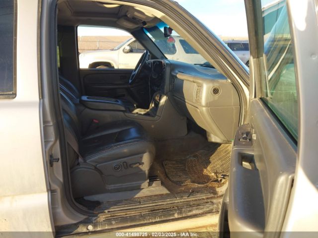 2004 CHEVROLET AVALANCHE 1500 3GNEC12T44G170378 Photo 4